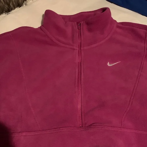 Nike One Therma-FIT Oversized 1/2 Zip Fleece Med Pink Women's/Magenta Sweatshirt - Picture 5 of 8
